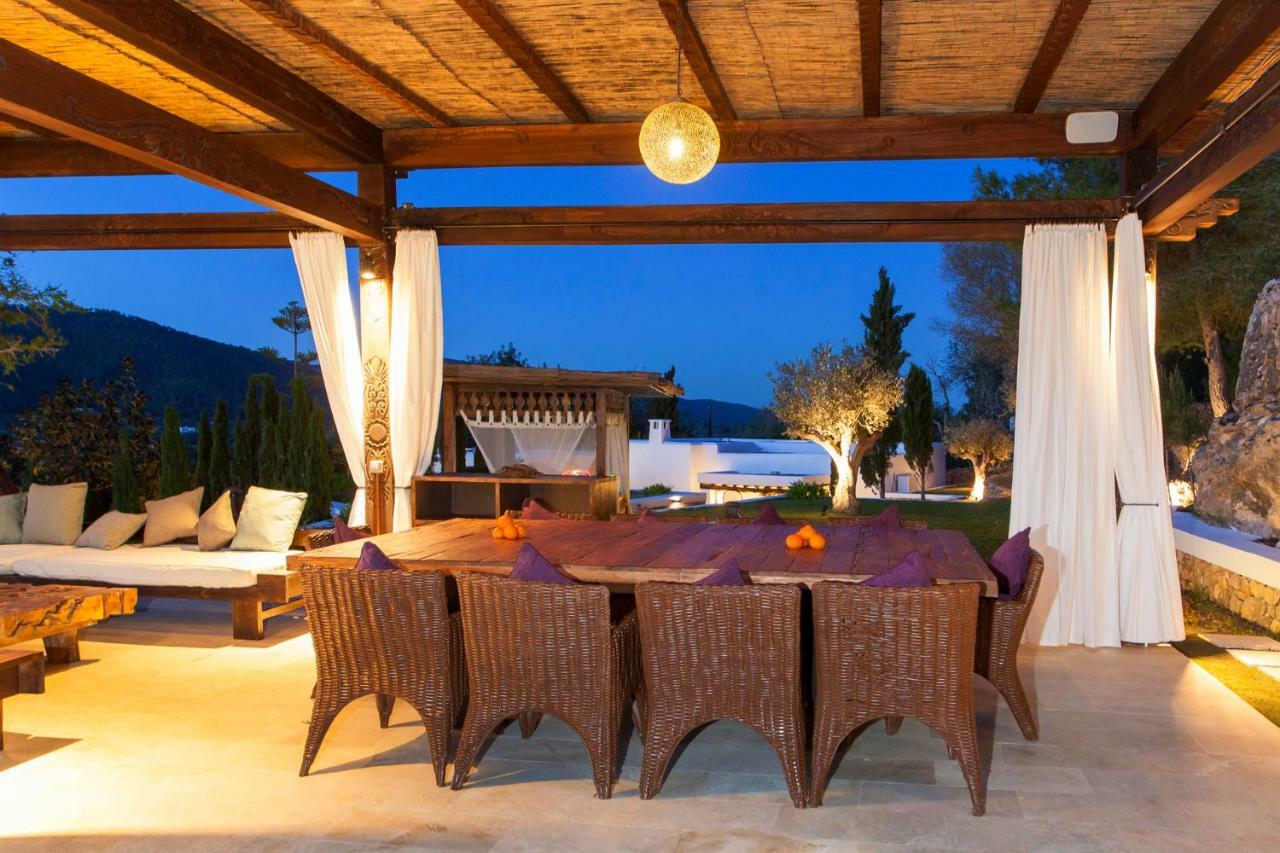 Ibiza Luxury Villa Santa Eularia des Riu Luaran gambar