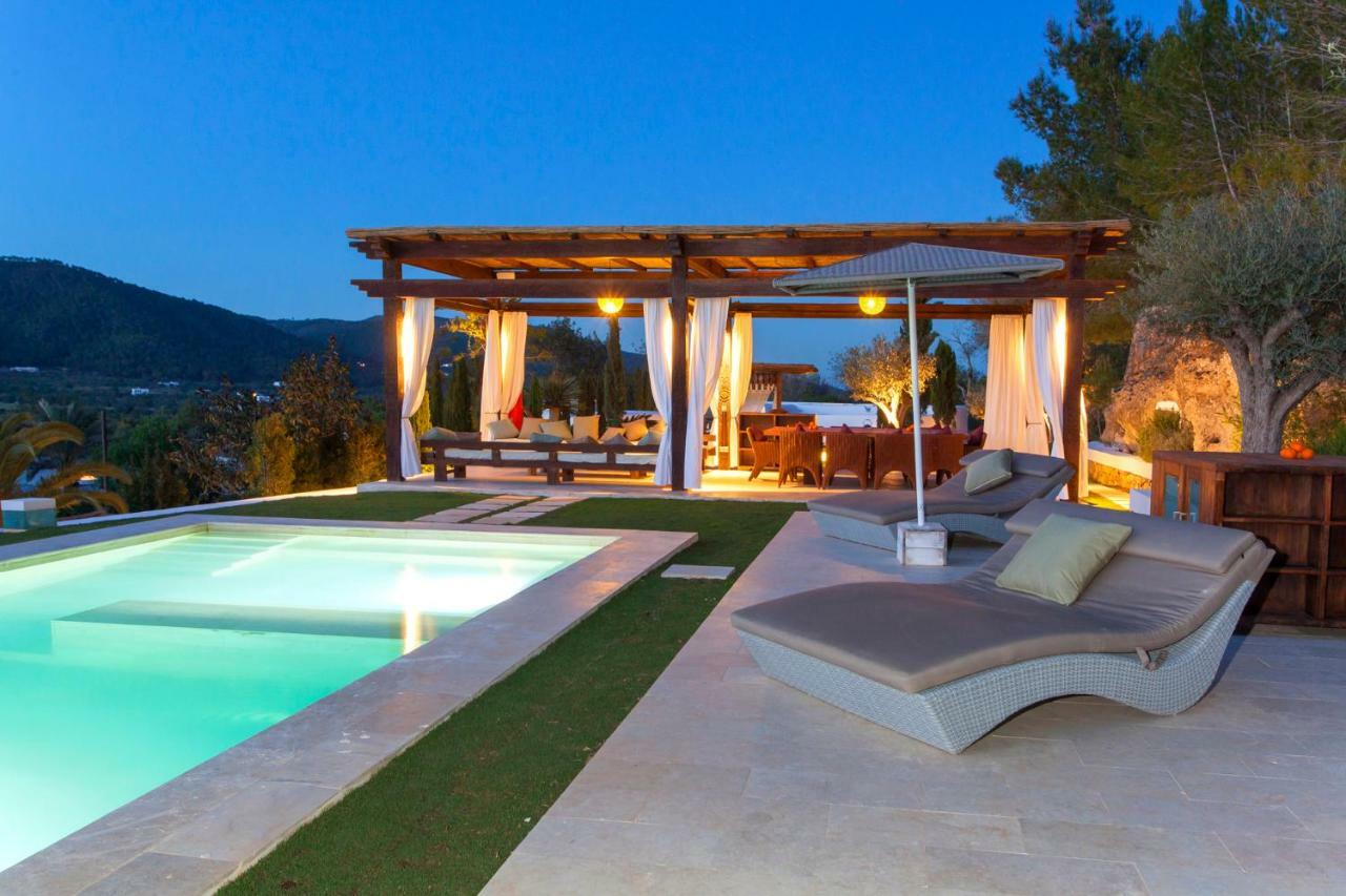 Ibiza Luxury Villa Santa Eularia des Riu Luaran gambar