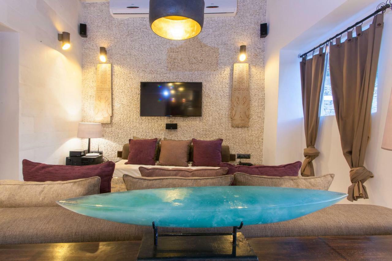 Ibiza Luxury Villa Santa Eularia des Riu Luaran gambar